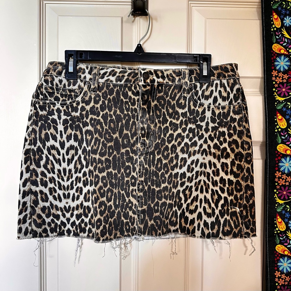 Angel Kiss Leopard Mini Pencil Skirt Night Out
